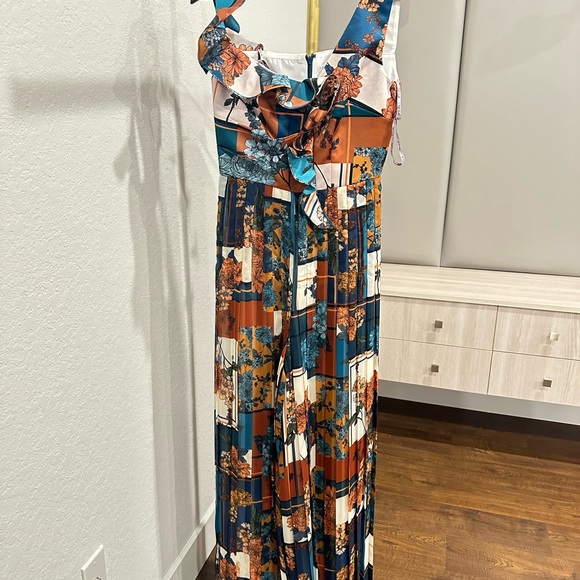 For sale: Gorgeous Flor et. al jumpsuit, size 2. - Picture 2 of 4